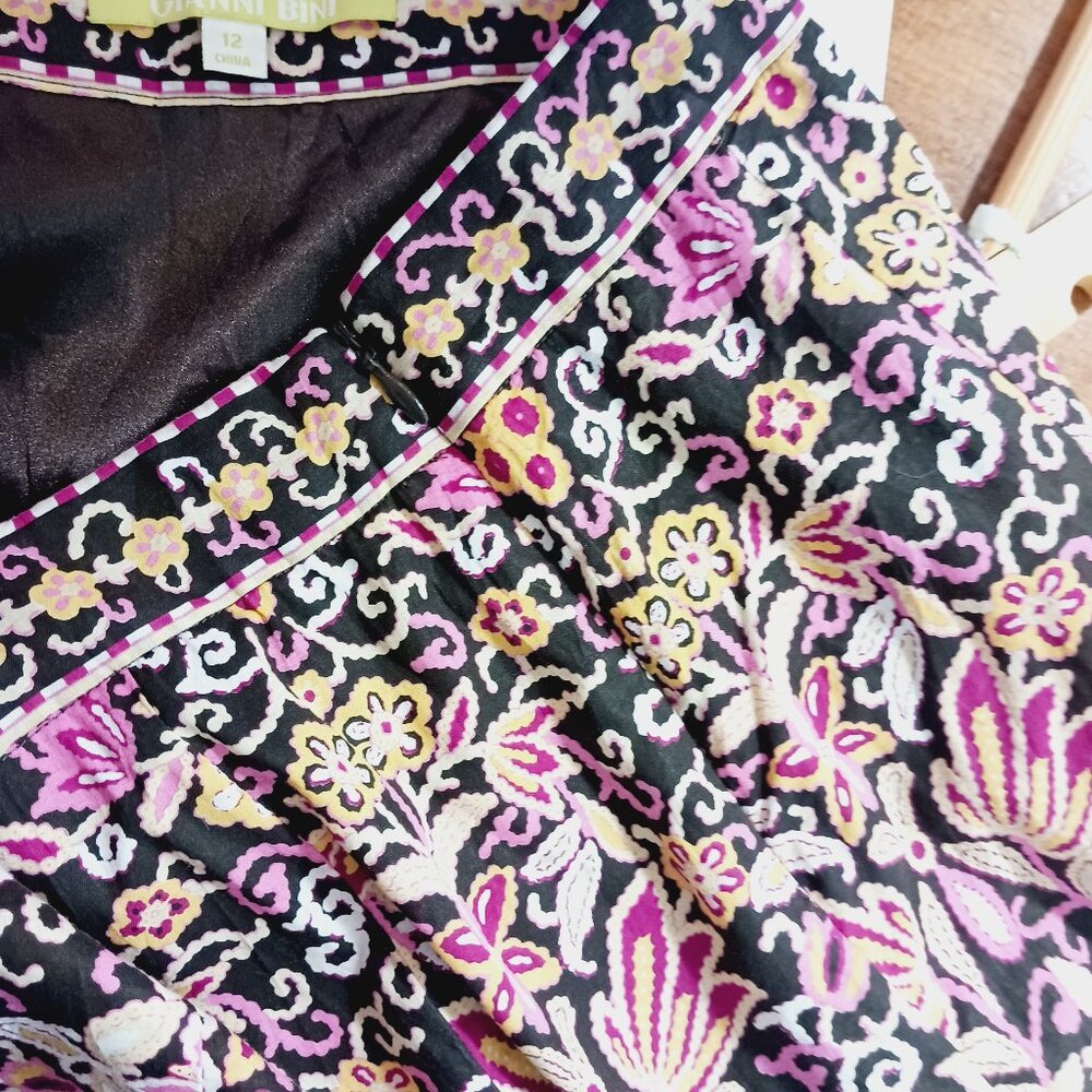 Gianni Bini, Boho Brown Floral Print Skirt, Size 12, Lace Trim, Cottage Core - Picture 9 of 13